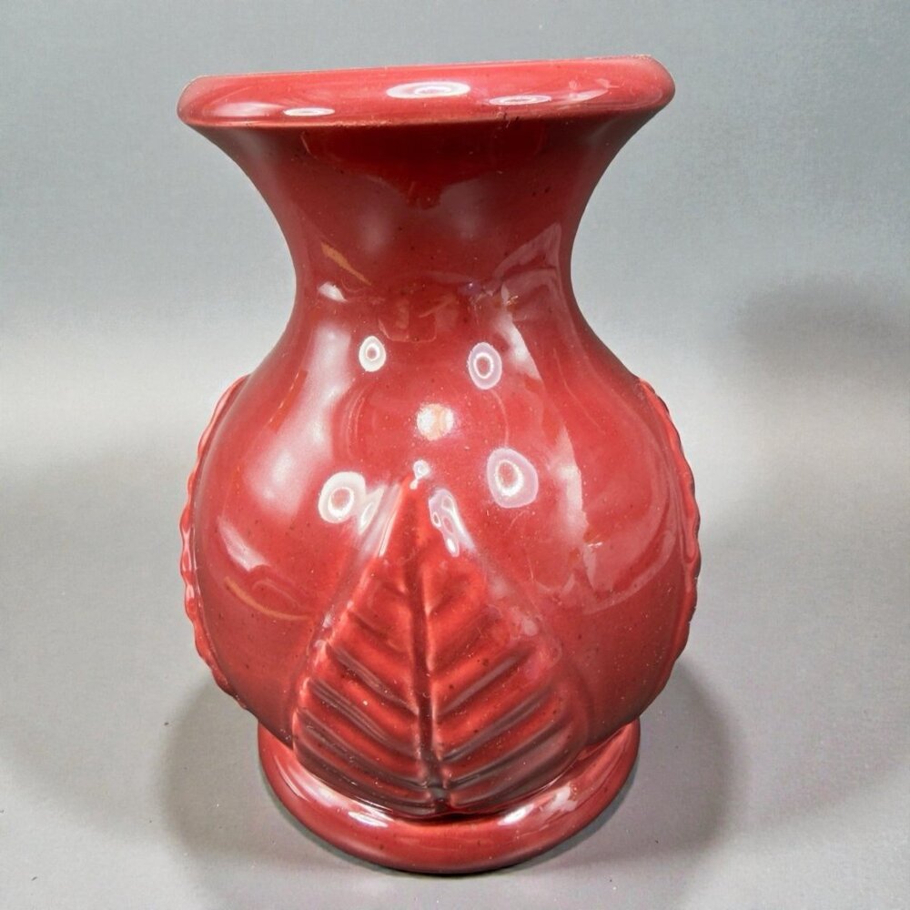 Vintage Haeger Pottery Raised Leaf‎ Pattern Vase Vessel W Sticker Ceramic Vase